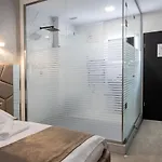 Z Boutique Smart Hotel, Szemelyzet Nelkuel Bed & Breakfast
