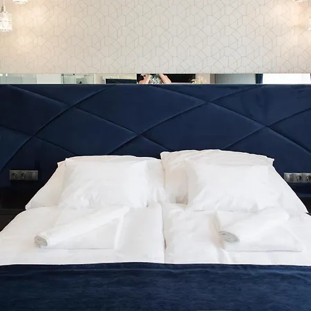 Z Boutique Smart Hotel, Szemelyzet Nelkuel Bed & Breakfast Zalaegerszeg