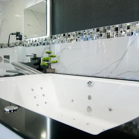 Z Boutique Smart Hotel, Szemelyzet Nelkuel 4* Zalaegerszeg