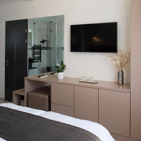Z Boutique Smart Hotel, Szemelyzet Nelkuel 4* Zalaegerszeg