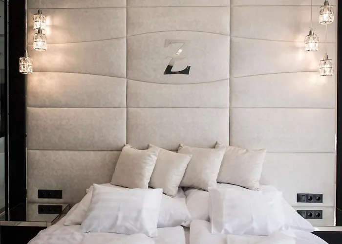 Z Boutique Smart Hotel, Szemelyzet Nelkuel לינה וארוחת בוקר