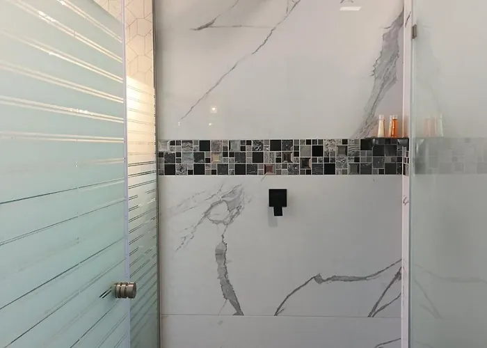 Z Boutique Smart Hotel, Szemelyzet Nelkuel 4*