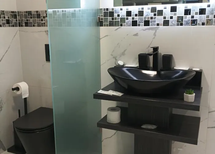 Z Boutique Smart Hotel, Szemelyzet Nelkuel ベッド・アンド・ブレックファスト ザラエゲルセグ